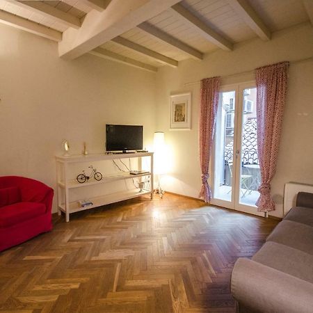 Azeglio Apartment, A Due Passi Da Piazza Maggiore ボローニャ エクステリア 写真