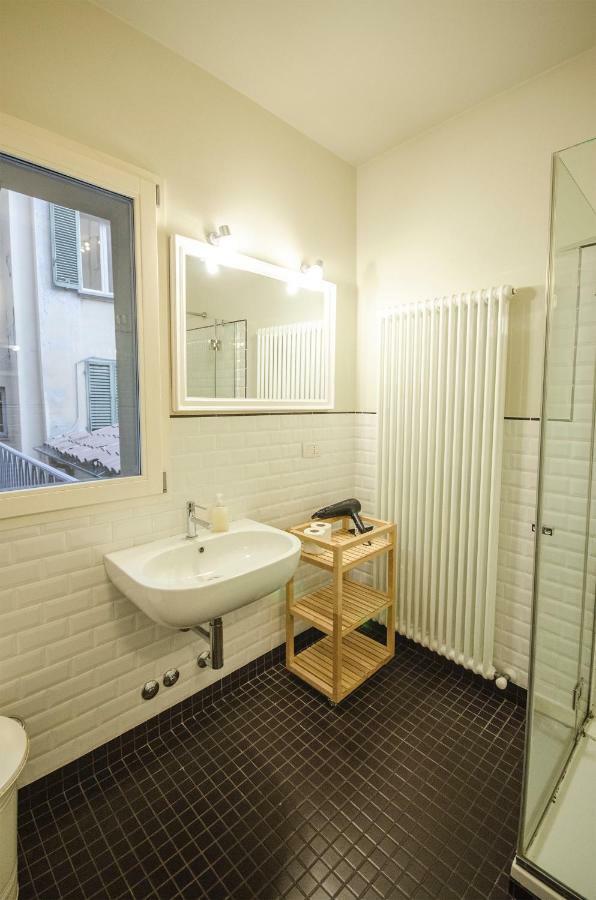 Azeglio Apartment, A Due Passi Da Piazza Maggiore ボローニャ エクステリア 写真