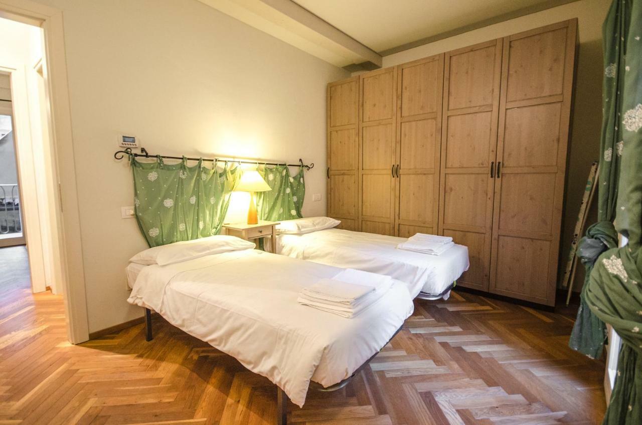 Azeglio Apartment, A Due Passi Da Piazza Maggiore ボローニャ エクステリア 写真