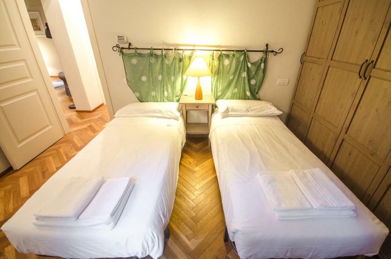 Azeglio Apartment, A Due Passi Da Piazza Maggiore ボローニャ エクステリア 写真