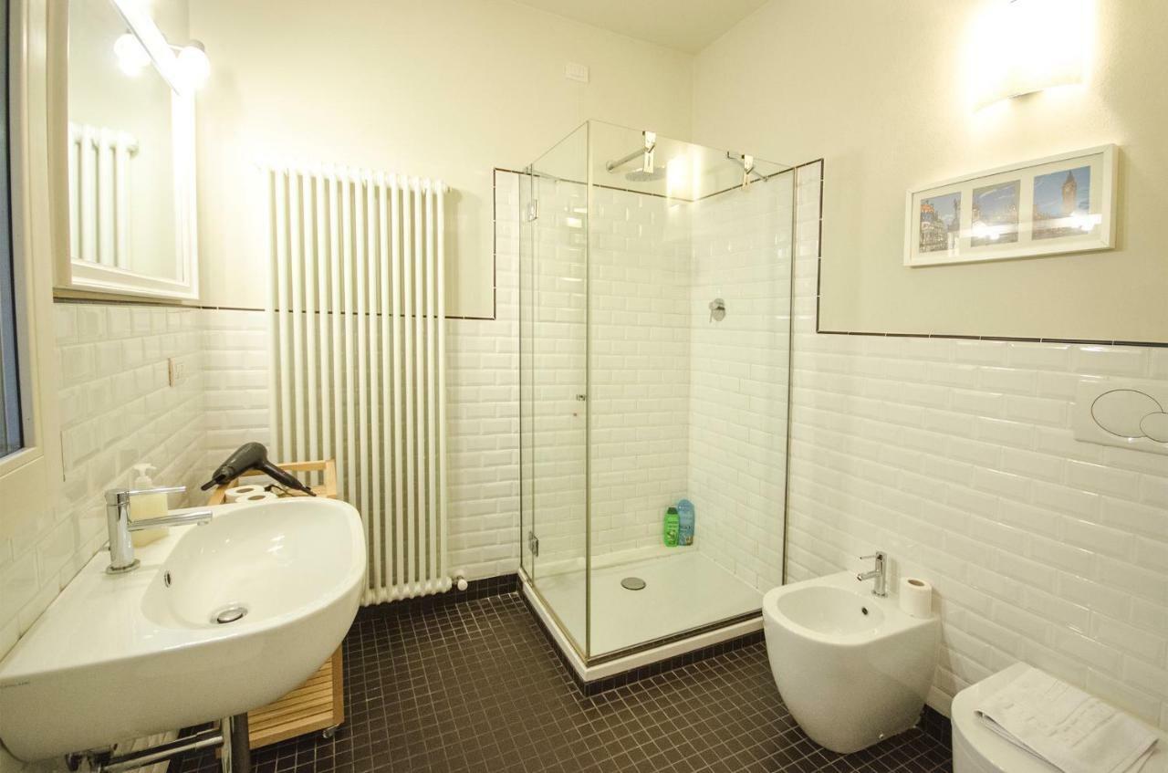 Azeglio Apartment, A Due Passi Da Piazza Maggiore ボローニャ エクステリア 写真