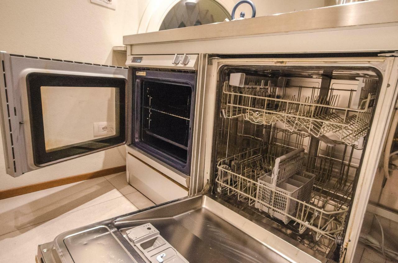 Azeglio Apartment, A Due Passi Da Piazza Maggiore ボローニャ エクステリア 写真
